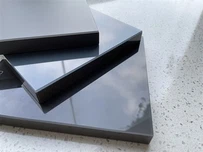 Стаклена врата за кухињске ормаре